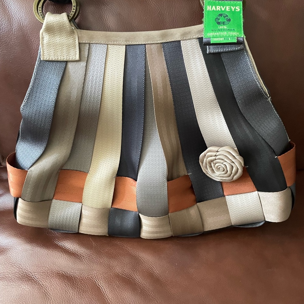 Harvey’s Seatbelt Stella bag